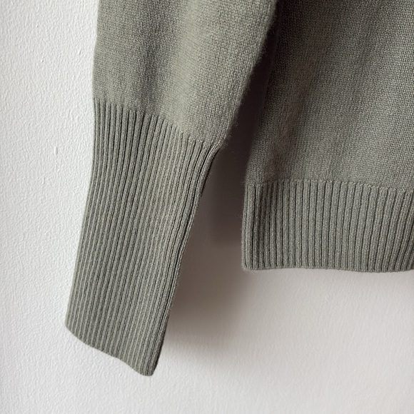 NAADAM Classic Cashmere Turtleneck Sweater XXS - Picture 4 of 10